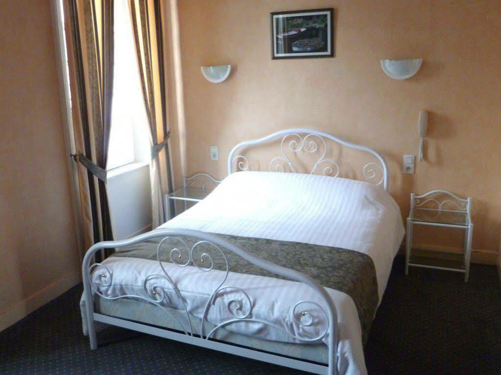 Le Relais De La Rance - Chambres D'Hotes Quédillac 外观 照片