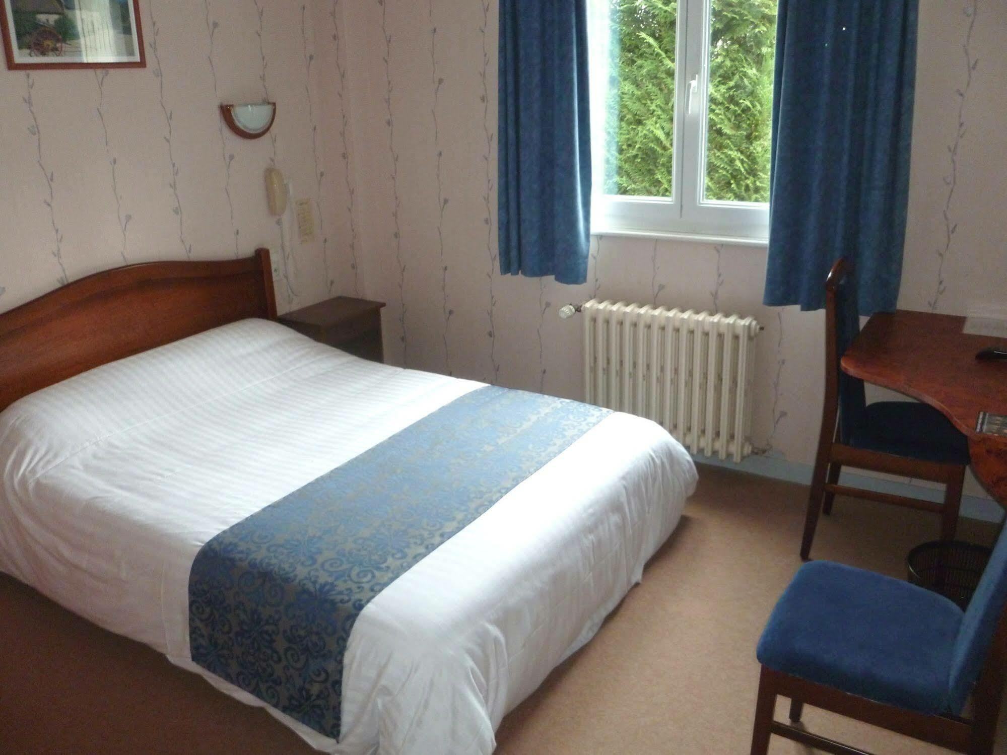 Le Relais De La Rance - Chambres D'Hotes Quédillac 外观 照片