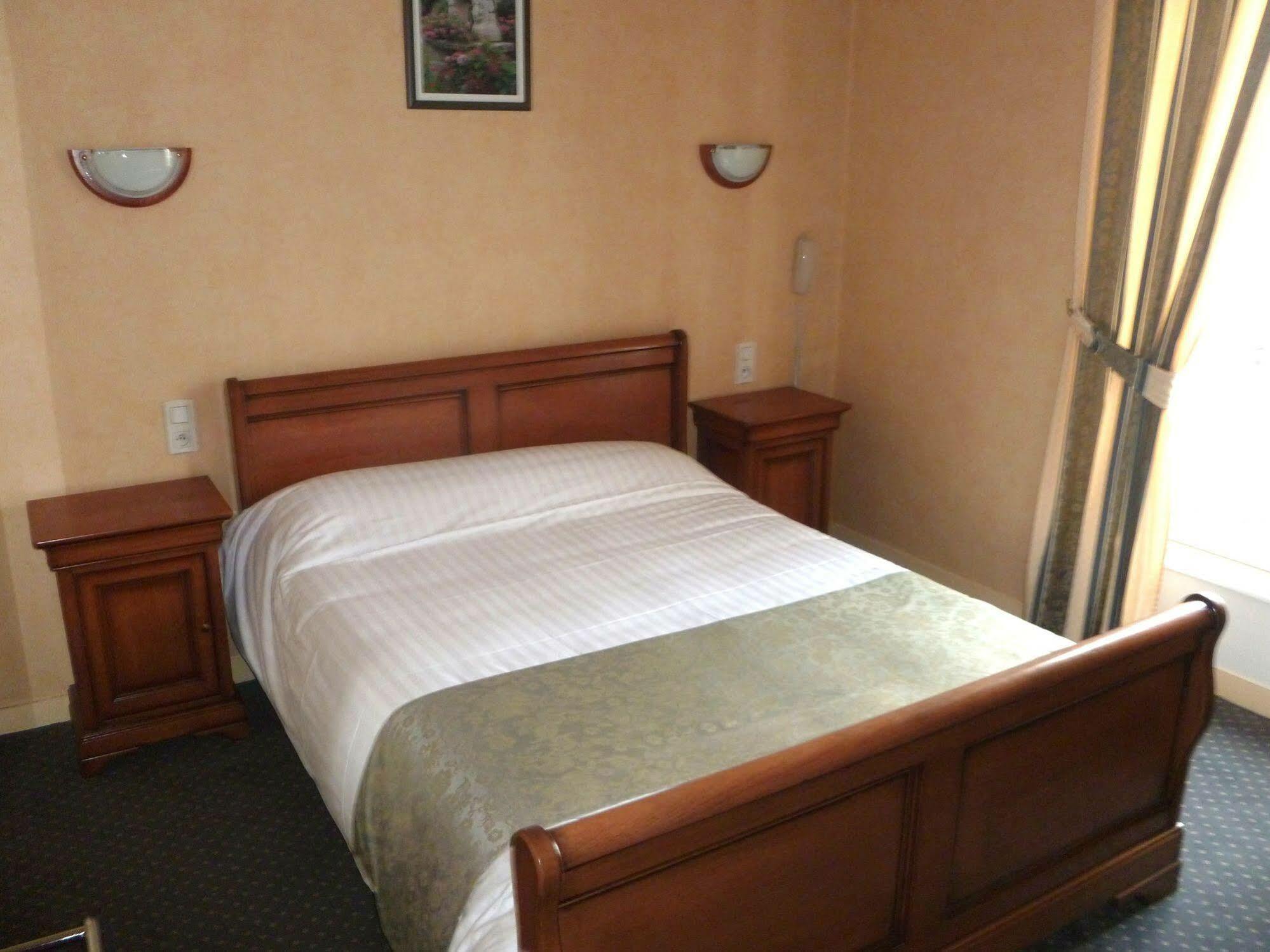 Le Relais De La Rance - Chambres D'Hotes Quédillac 外观 照片